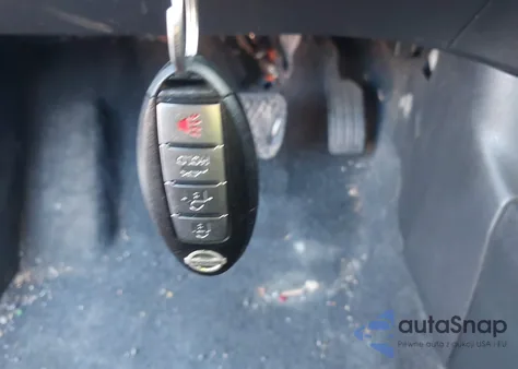 2013 Nissan Versa 1.6 Sl from USA, damaged, VIN 3N1CN7AP3DL835573